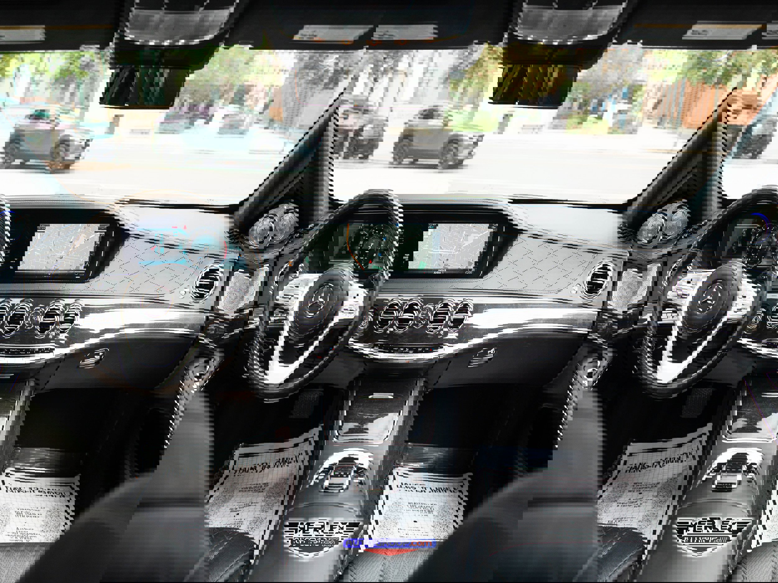 Used 2019 Mercedes-Benz S 560 4MATIC Sedan w/ Premium Package image 12