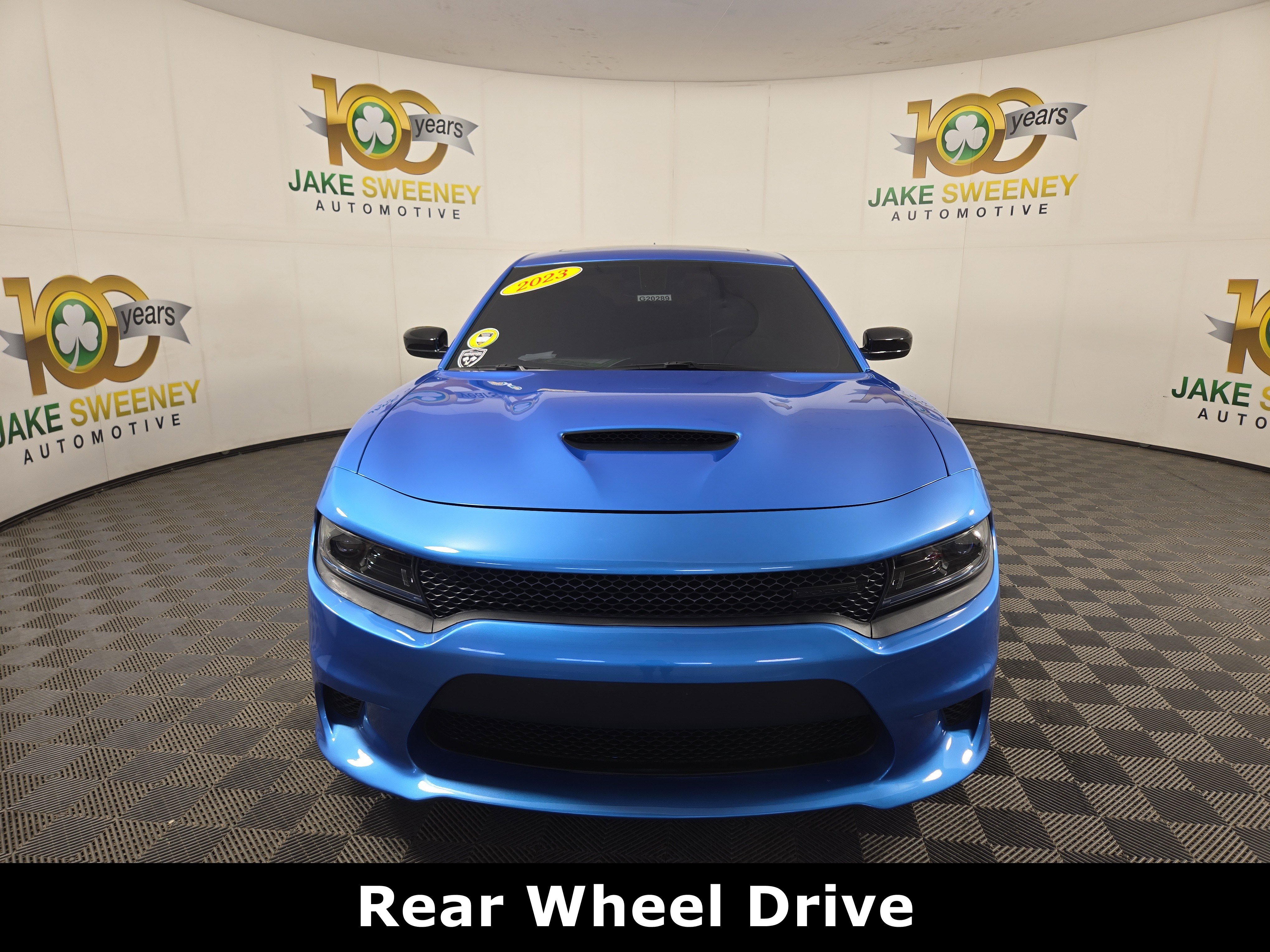 Used 2023 Dodge Charger R/T w/ Navigation & Travel Group RWD image 2