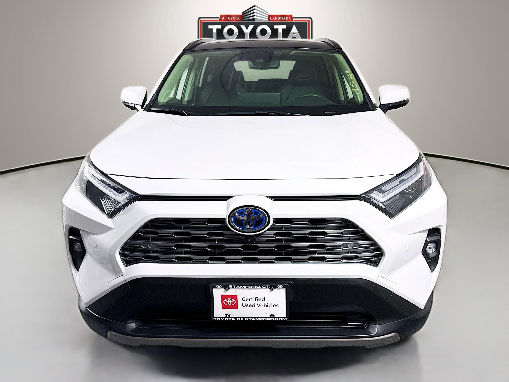 Used 2023 Toyota RAV4 Limited AWD/4WD image 2