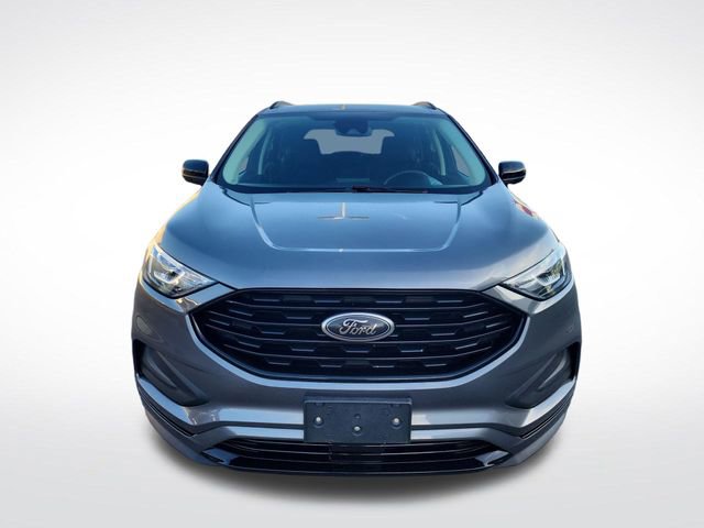 Used 2022 Ford Edge SE w/ Black Appearance Package image 8