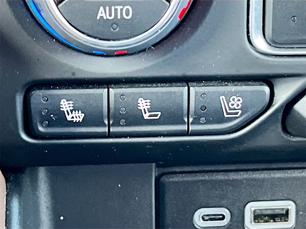 Used 2023 Chevrolet Tahoe High Country image 21