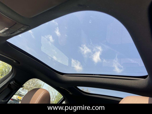 Used 2019 Mercedes-Benz E 300 image 32