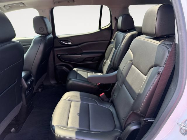 Used 2022 GMC Acadia SLT w/ Technology Package AWD/4WD image 11