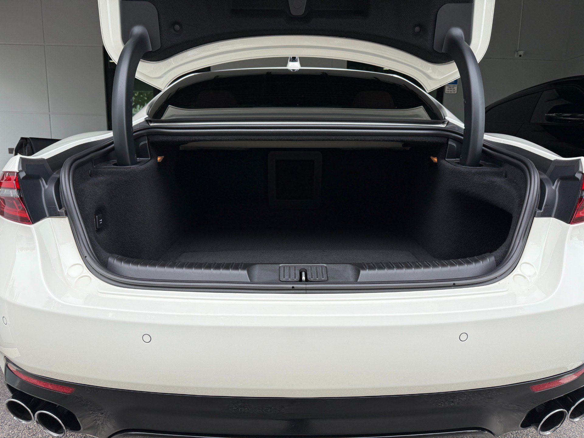 Used 2024 Maserati GranTurismo Modena AWD/4WD image 45