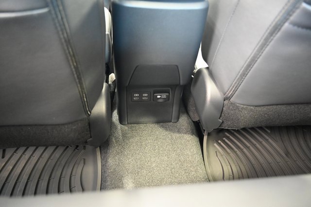 New 2026 Toyota Prius Plug-In Hybrid image 27