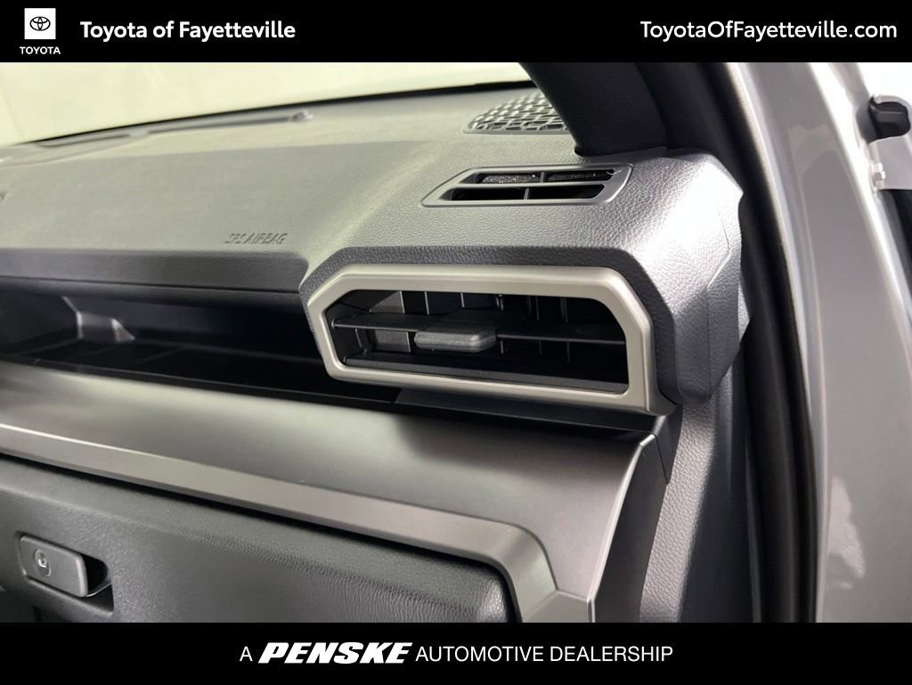 Certified 2025 Toyota 4Runner SR5 AWD/4WD image 18