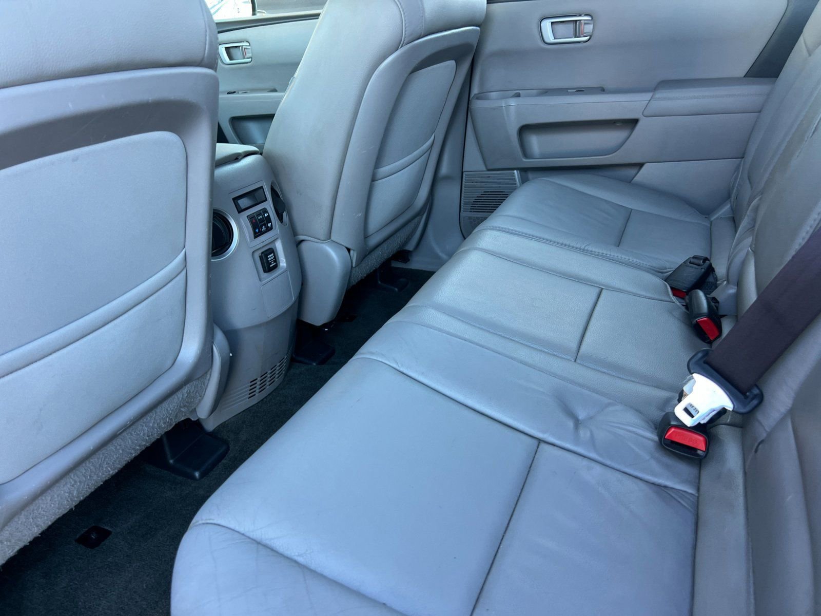 Used 2015 Honda Pilot EX-L image 12