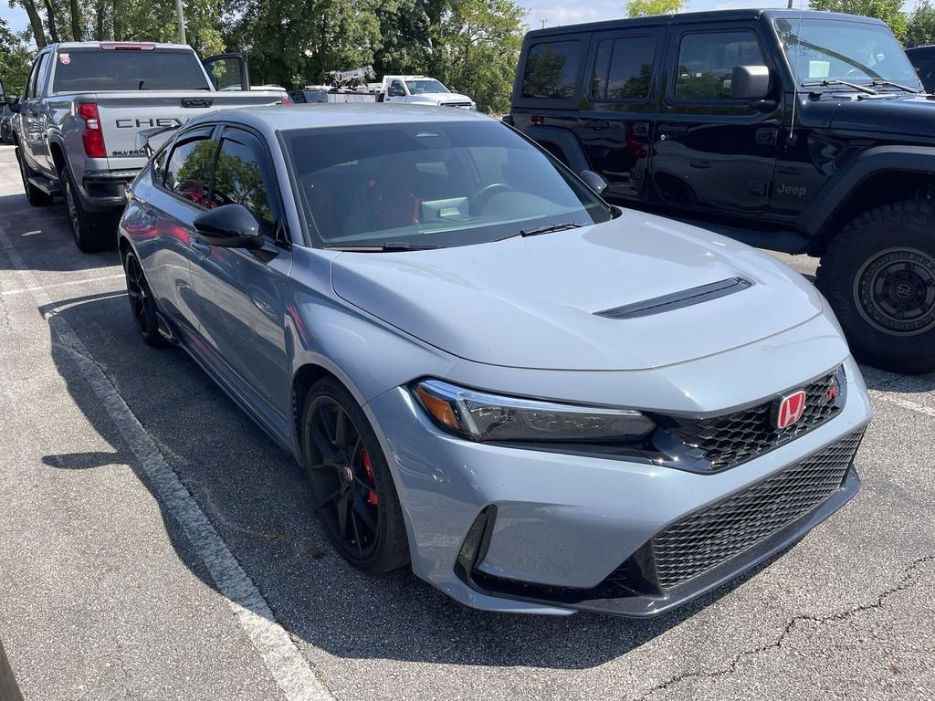 Used 2025 Honda Civic Type R image 13