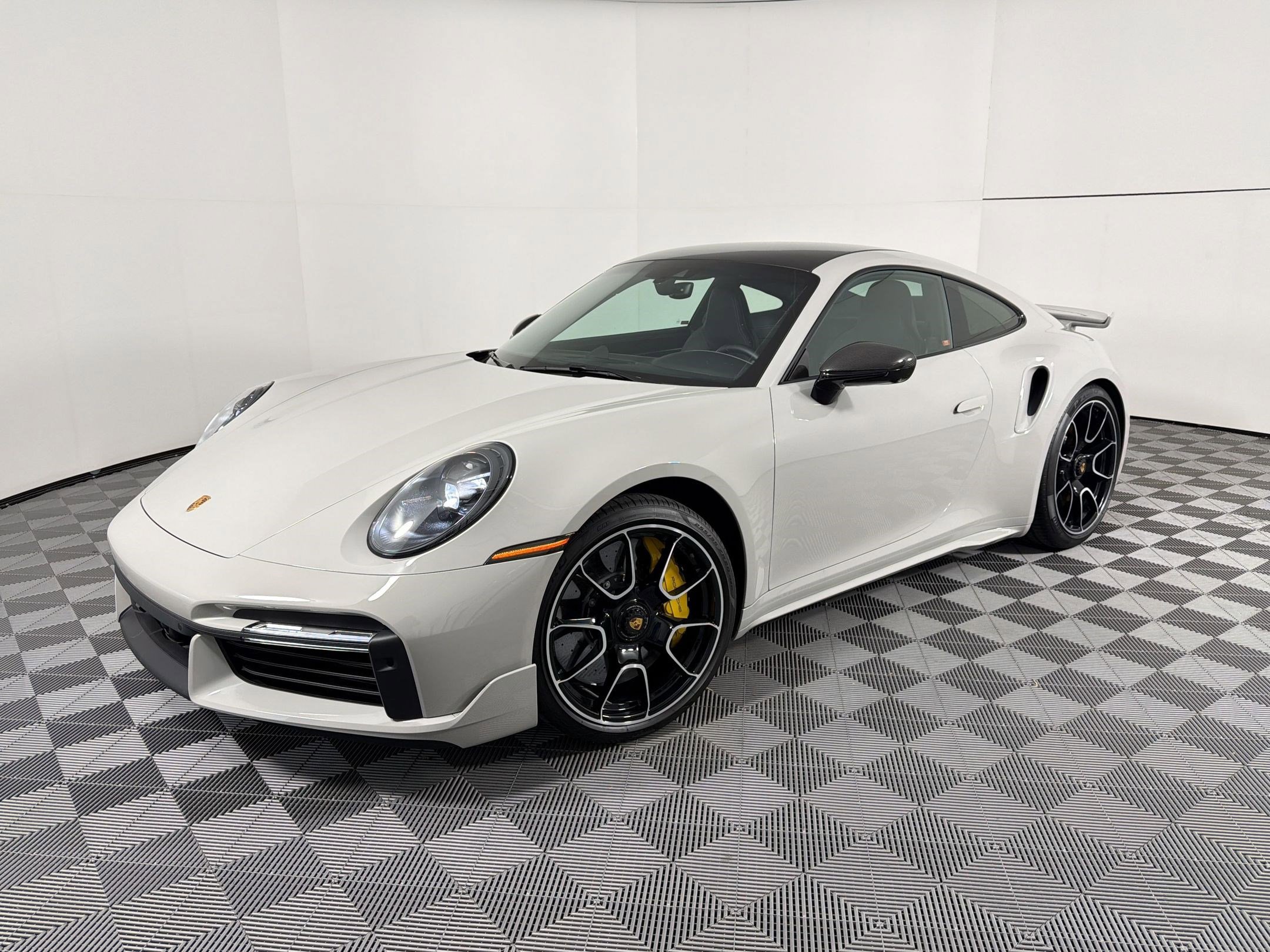 Certified 2024 Porsche 911 Turbo S AWD/4WD image 1