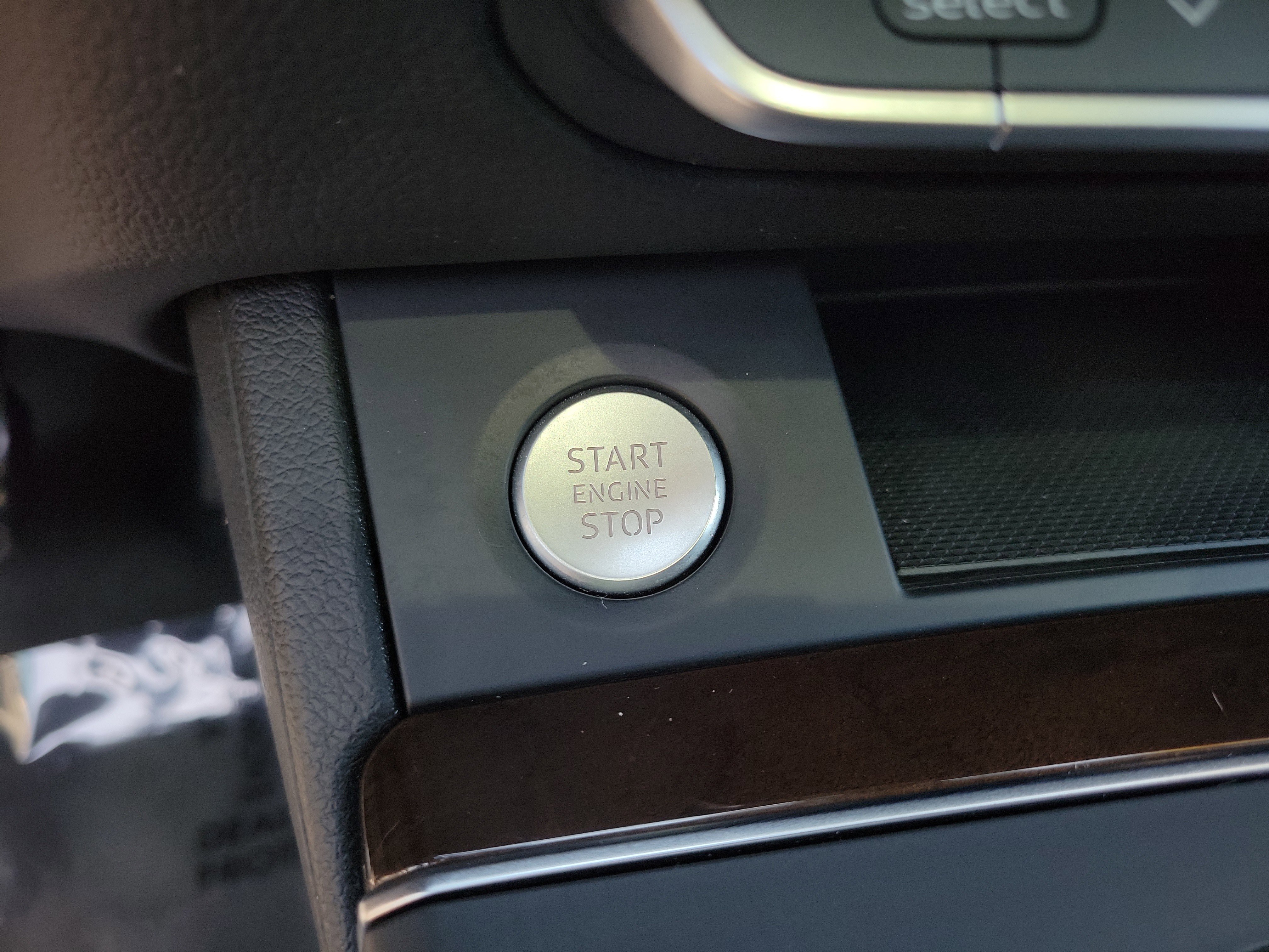 Used 2018 Audi Q5 2.0T Premium Plus w/ Premium Plus Package AWD/4WD image 34