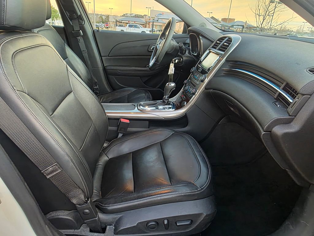 Used 2013 Chevrolet Malibu LTZ image 32