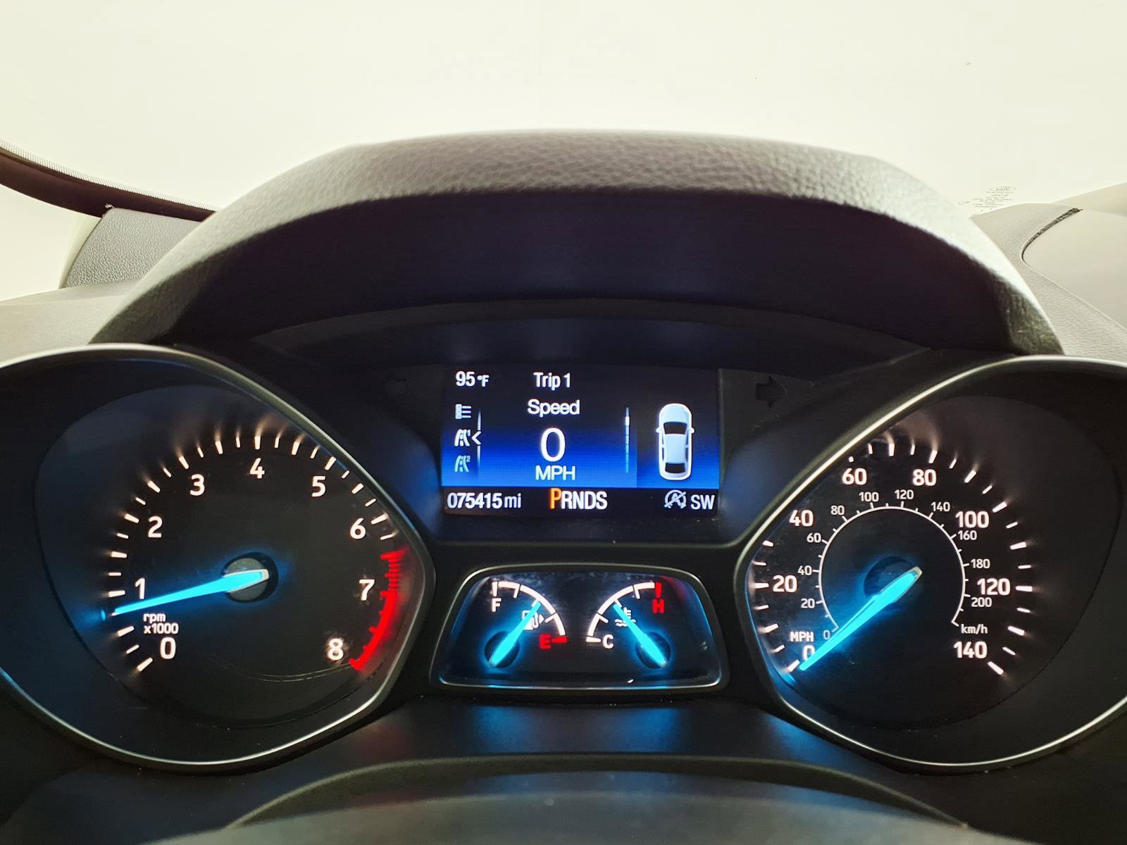 Used 2017 Ford Escape Titanium image 25