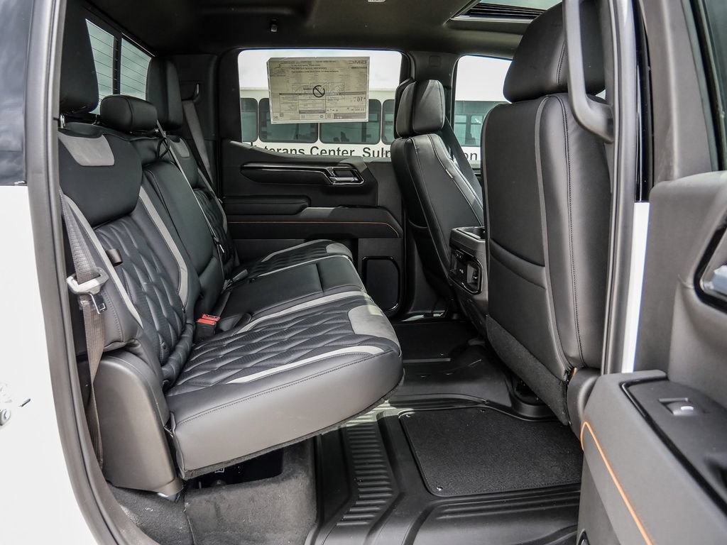 New 2026 GMC Sierra 1500 AT4 w/ AT4 Premium Package AWD/4WD image 26