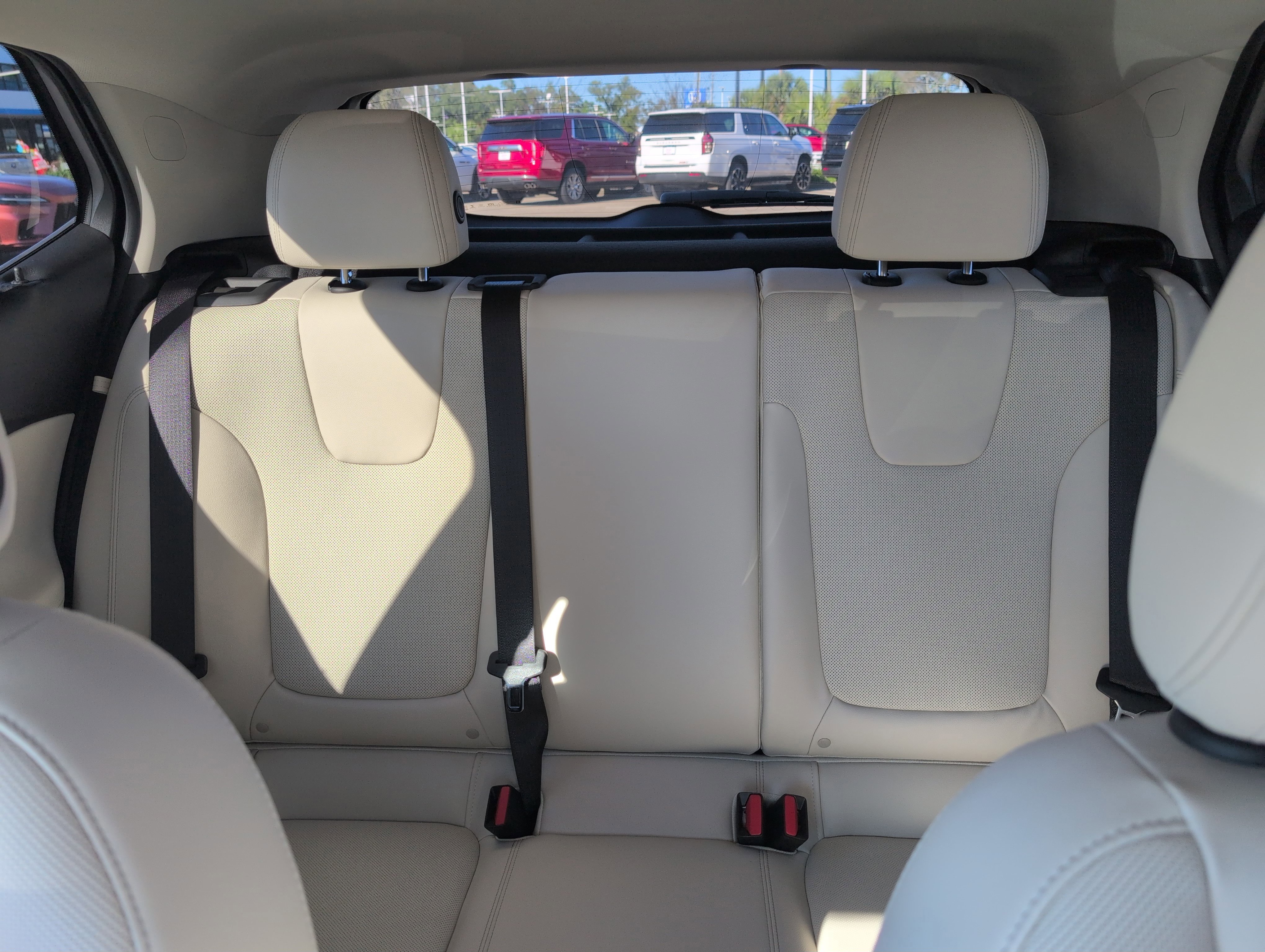 Certified 2025 Buick Encore GX Sport Touring image 27