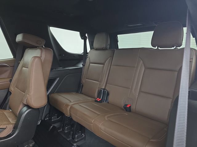 Used 2021 Chevrolet Tahoe High Country w/ Premium Package AWD/4WD image 47