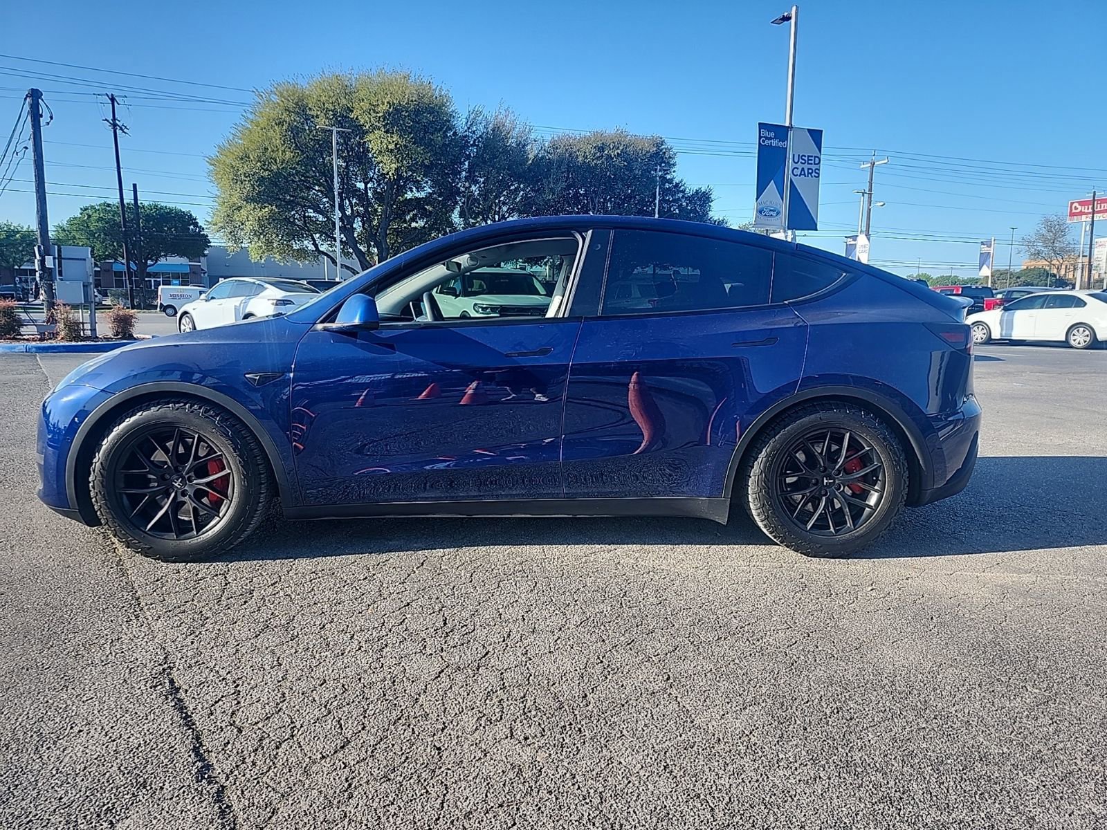Used 2022 Tesla Model Y Performance image 5