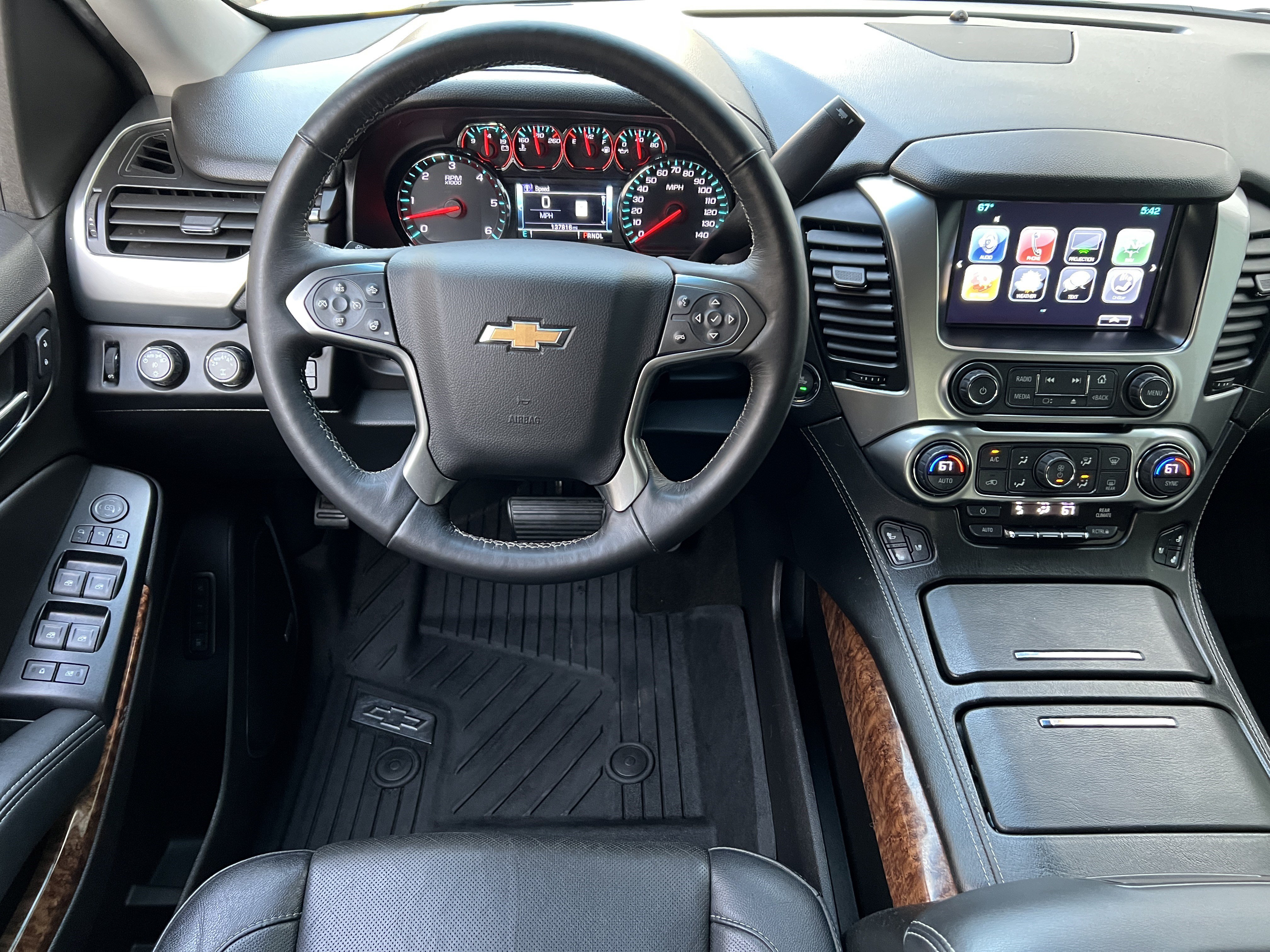 Used 2018 Chevrolet Tahoe Premier w/ RST Edition AWD/4WD image 35