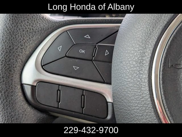 Used 2015 Jeep Renegade Sport w/ Power & Air Group FWD image 25