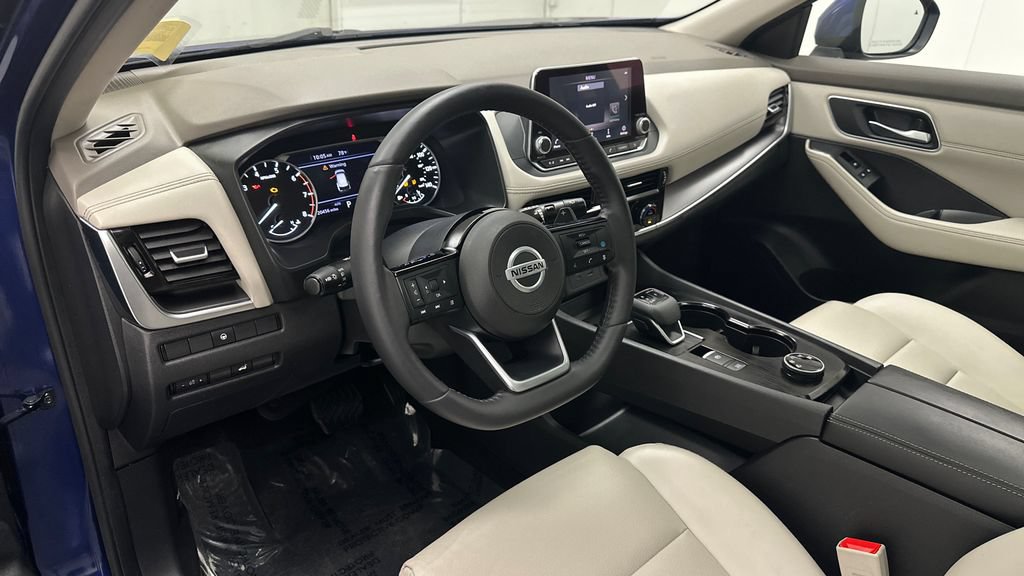 Certified 2021 Nissan Rogue SV w/ Premium Package AWD/4WD image 19