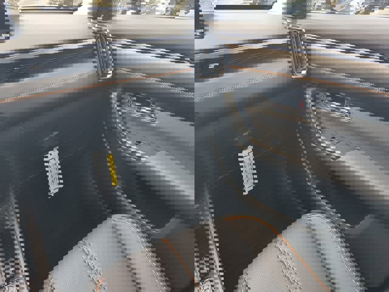 New 2025 MAZDA CX-50 2.5 Hybrid w/ Premium Plus Pkg image 15