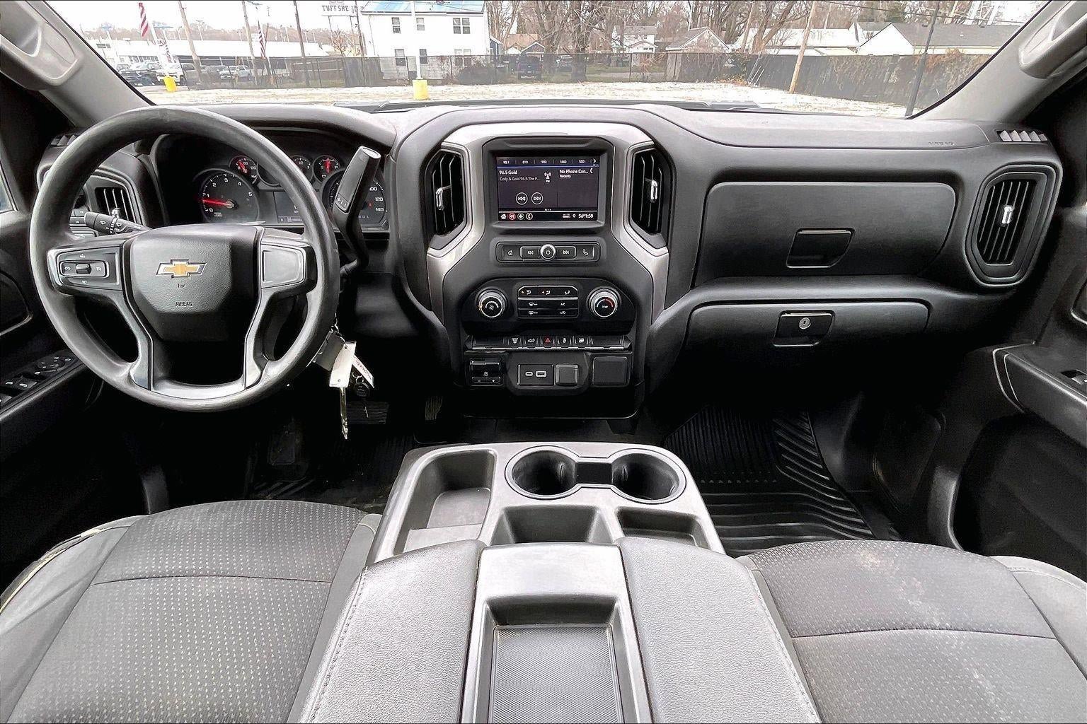 Used 2023 Chevrolet Silverado 2500 Custom w/ Custom Value Package image 16
