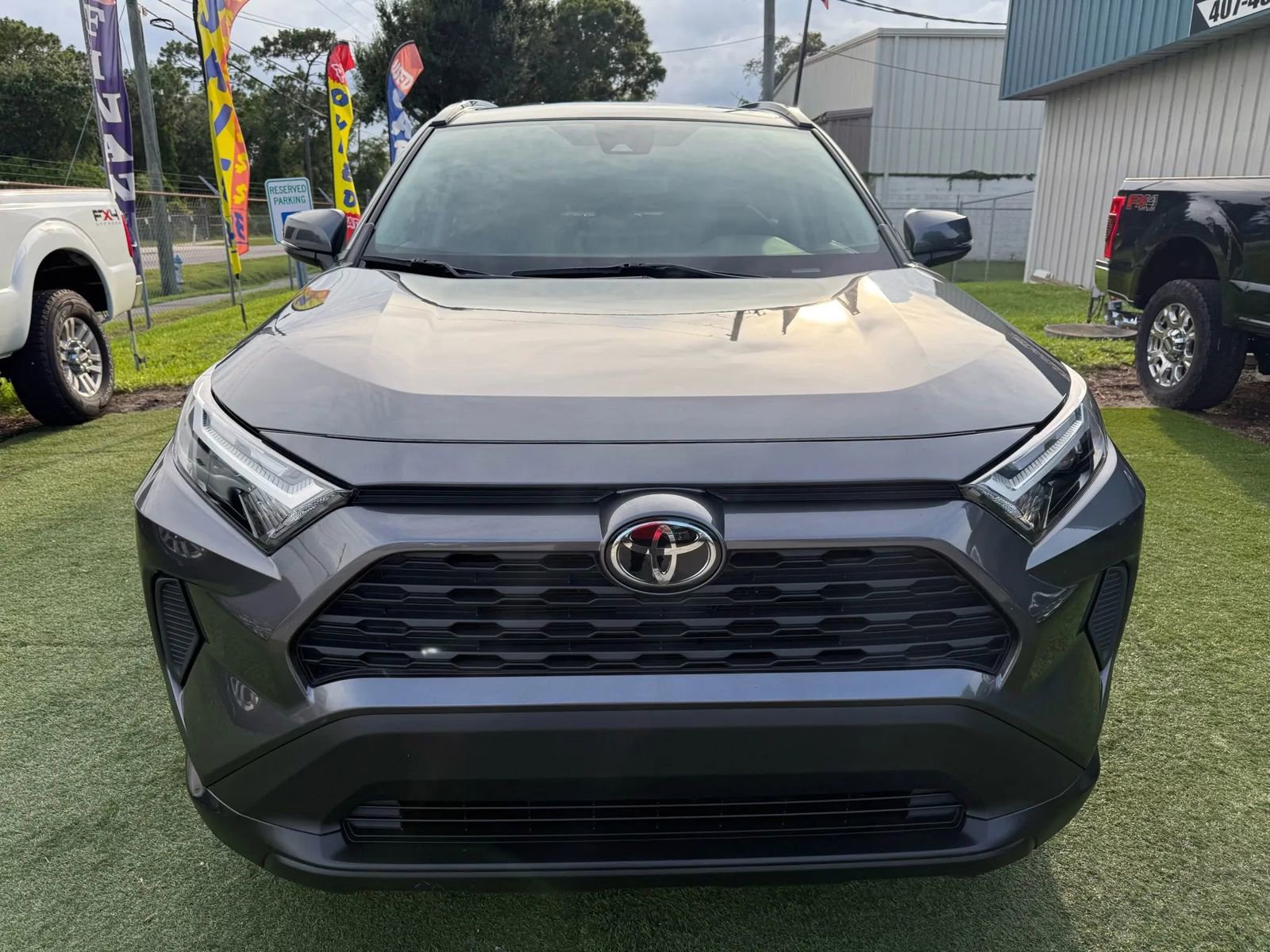 Used 2022 Toyota RAV4 XLE image 2