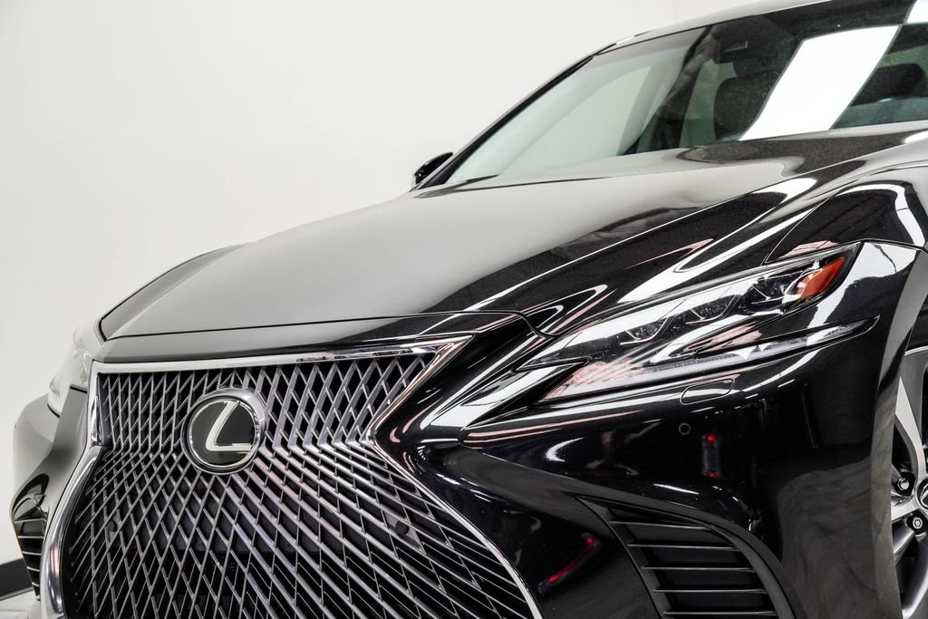 Used 2019 Lexus LS 500 AWD image 2