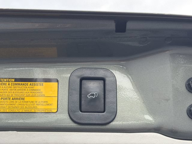 Used 2013 Toyota Sienna XLE FWD image 30