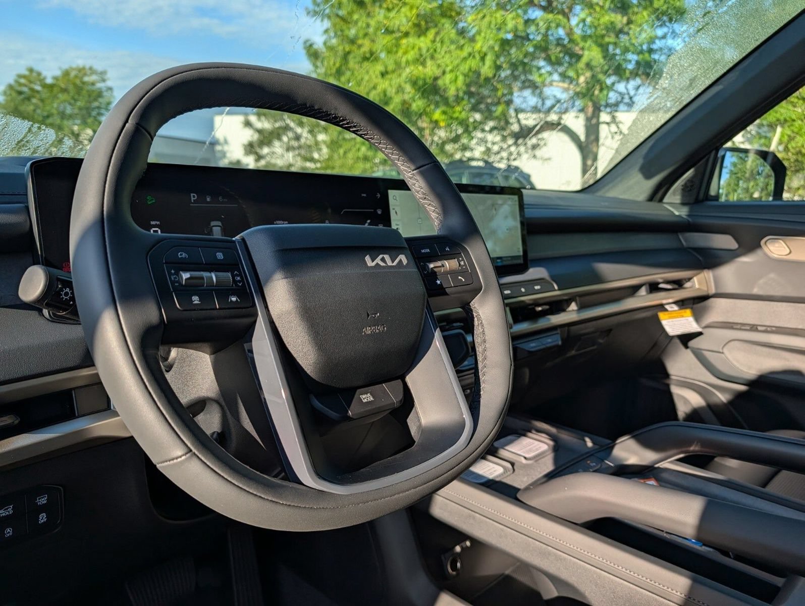 New 2027 Kia Telluride S FWD image 34