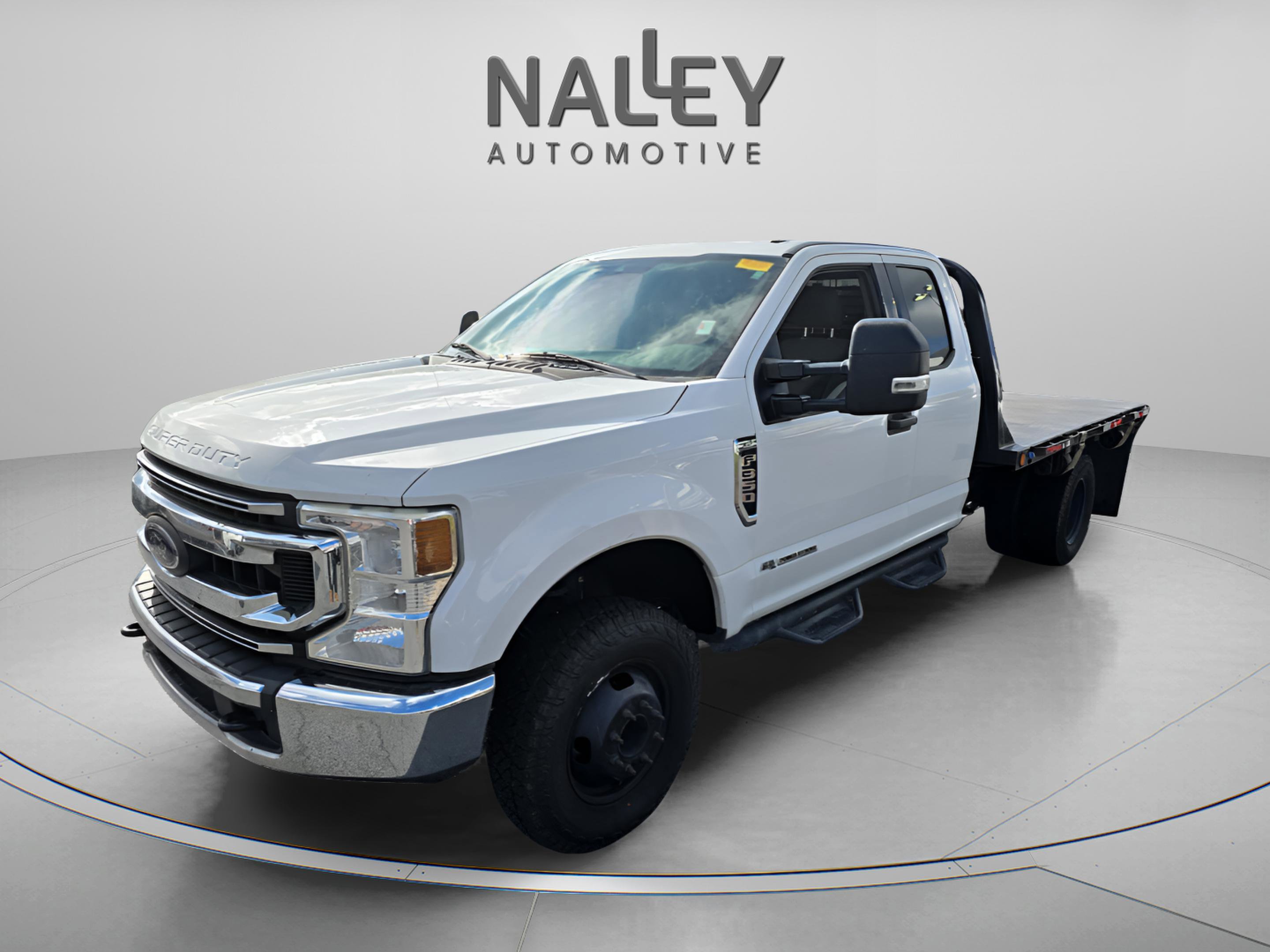 Used 2020 Ford F350 XLT image 1