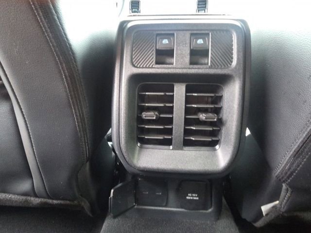 Used 2025 Ford Bronco Outer Banks w/ Sasquatch Package AWD/4WD image 18