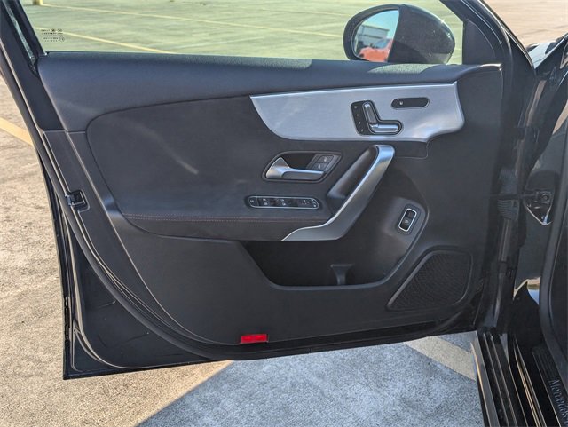 Used 2022 Mercedes-Benz A 220 image 10