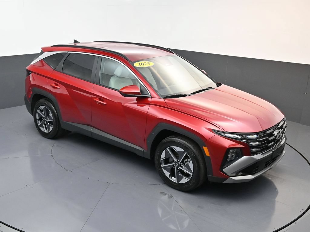 Used 2025 Hyundai Tucson SEL FWD image 13