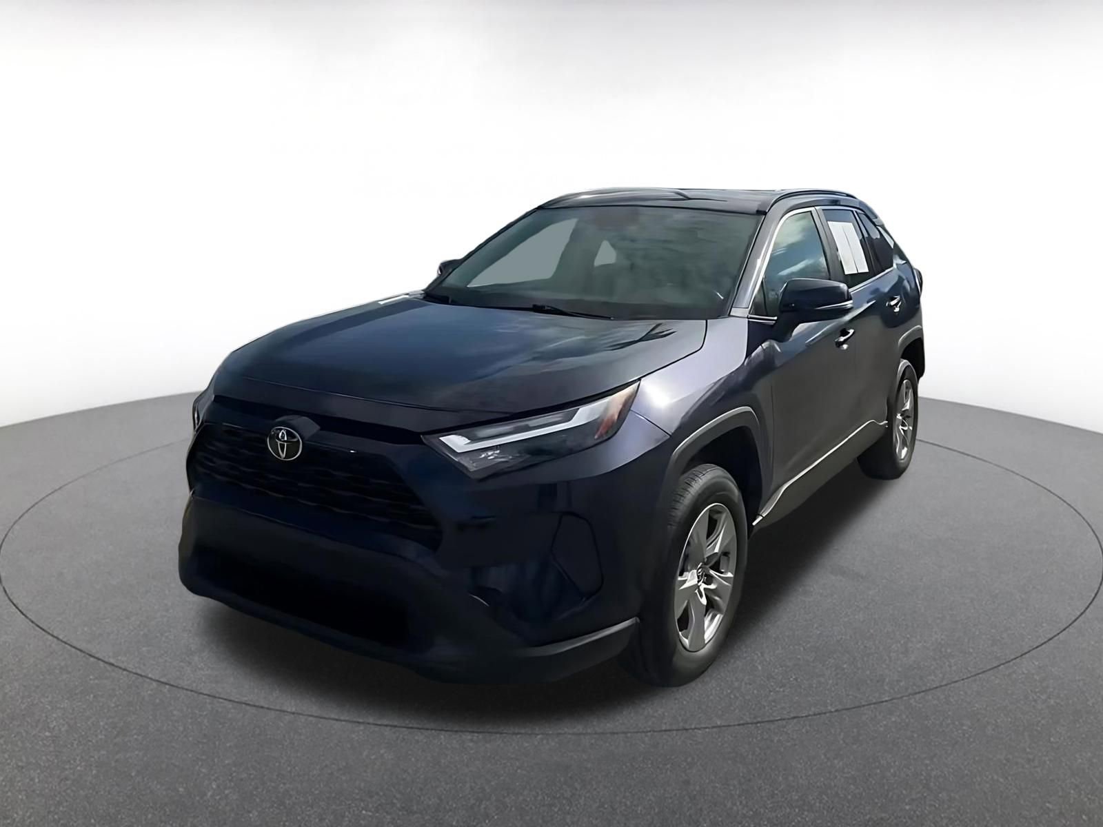 Used 2024 Toyota RAV4 XLE w/ Weather Package image 7