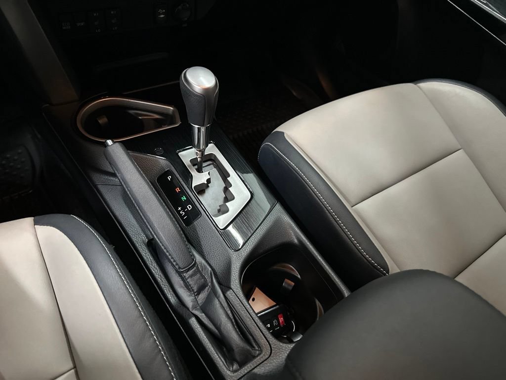 Used 2016 Toyota RAV4 Limited FWD image 42