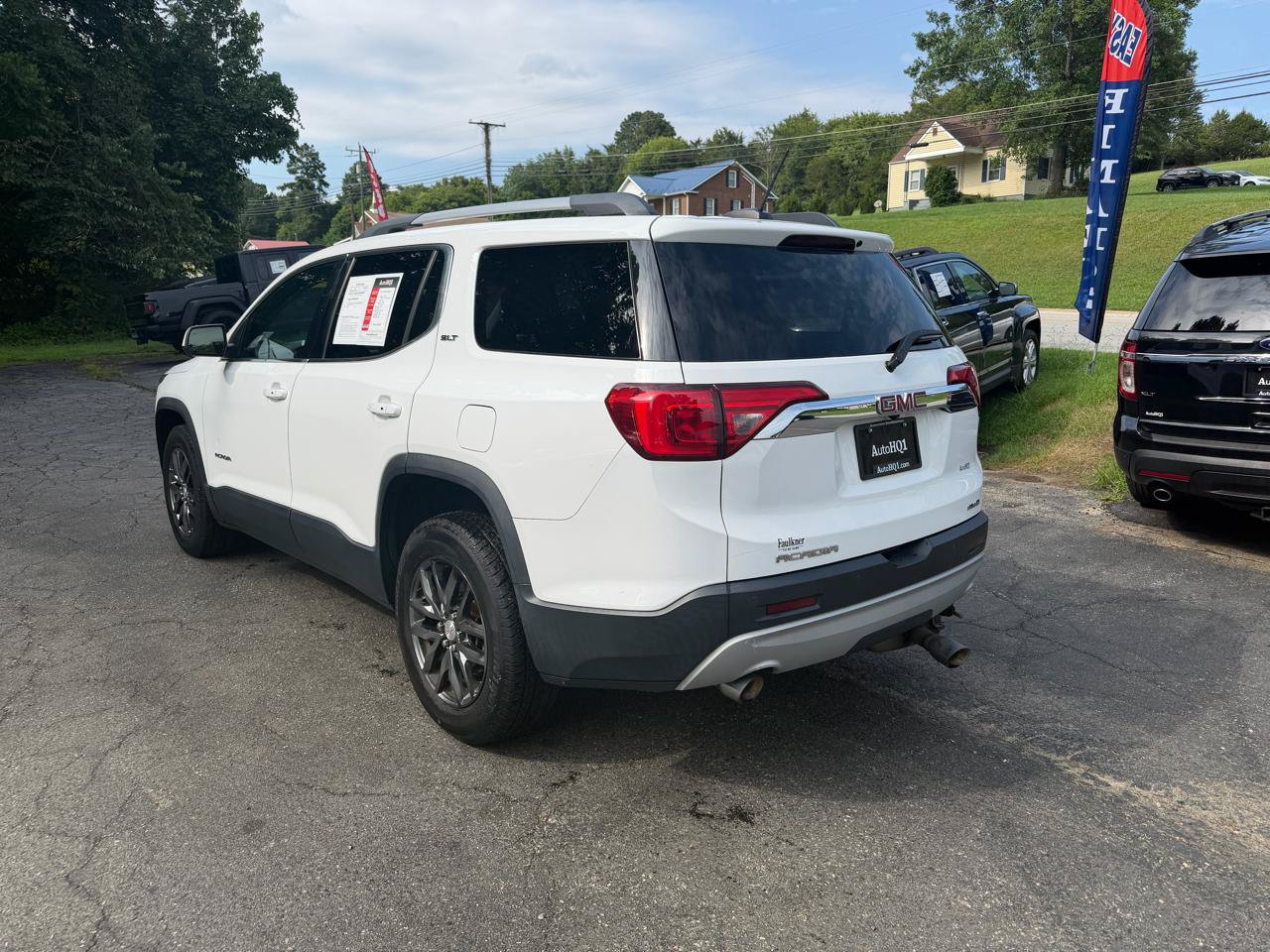 Used 2017 GMC Acadia SLT AWD/4WD image 6