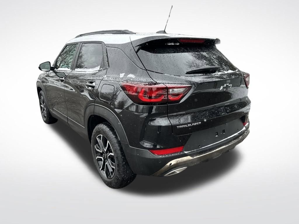 Certified 2024 Chevrolet TrailBlazer ACTIV w/ Driver Confidence Package image 3