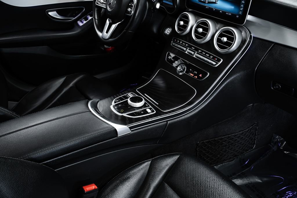 Used 2020 Mercedes-Benz C 300 Sedan w/ Premium Package image 20
