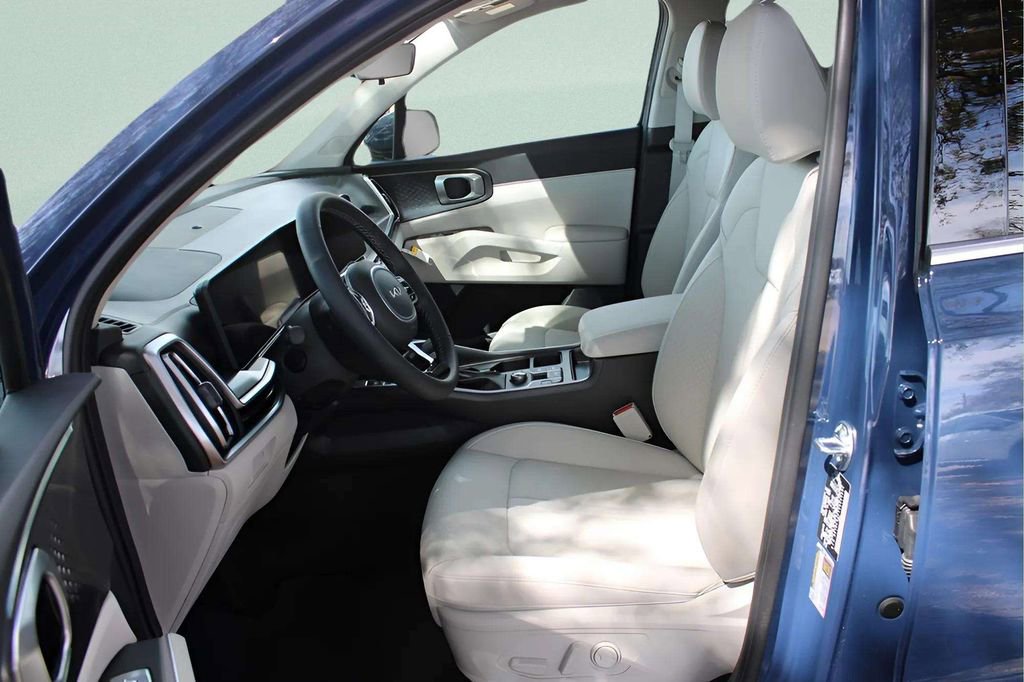 New 2025 Kia Sorento S w/ Panoramic Sunroof Package image 31