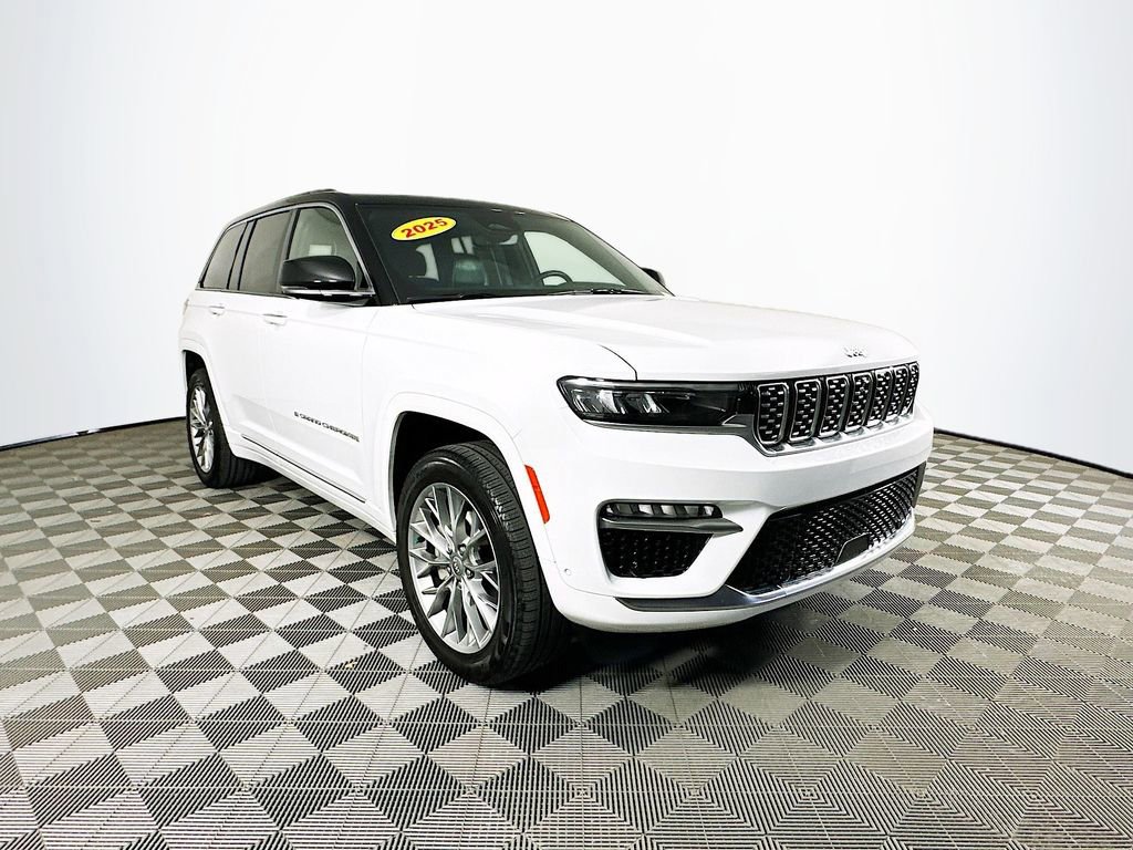Certified 2025 Jeep Grand Cherokee Summit image 2