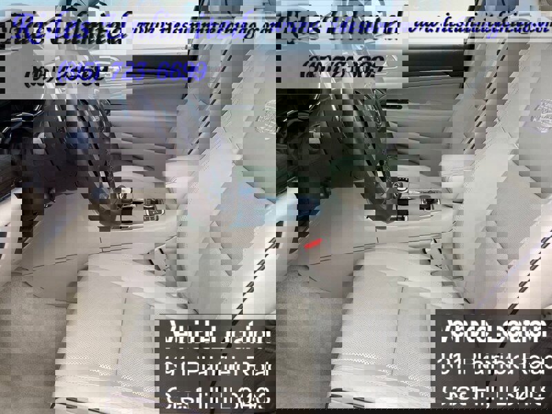 Used 2014 Jeep Grand Cherokee Overland image 14