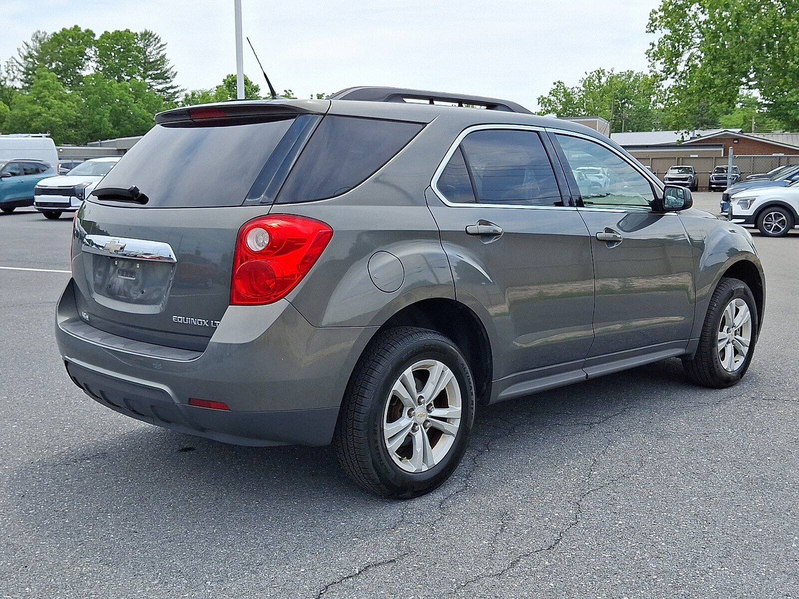 Used 2012 Chevrolet Equinox LT w/ Driver Convenience Package FWD image 5