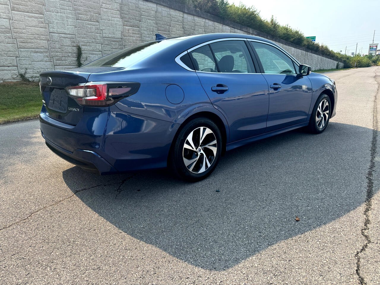 Used 2022 Subaru Legacy image 4