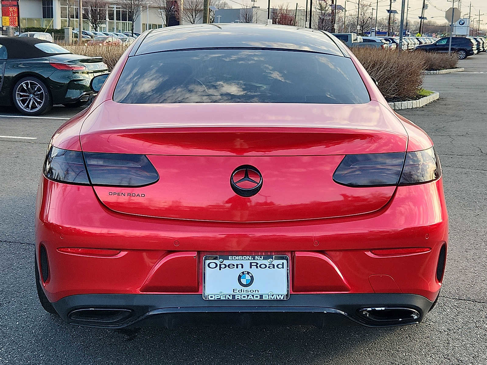 Used 2022 Mercedes-Benz E 450 Coupe image 5