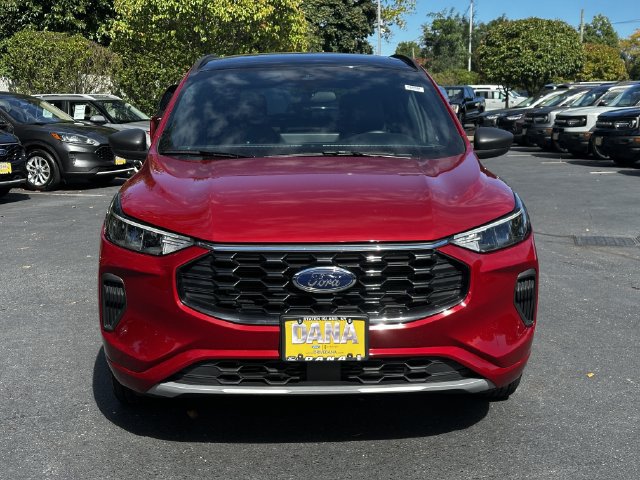 Certified 2023 Ford Escape ST-Line w/ Tech Pack #1 AWD/4WD image 2