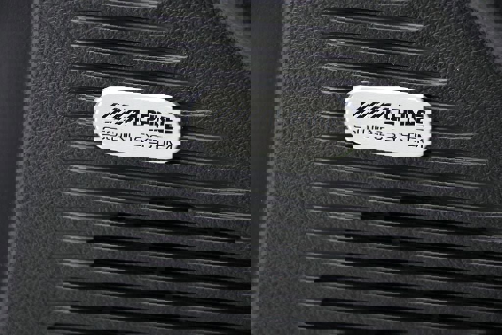 Used 2023 Dodge Challenger SXT w/ Blacktop Package image 21