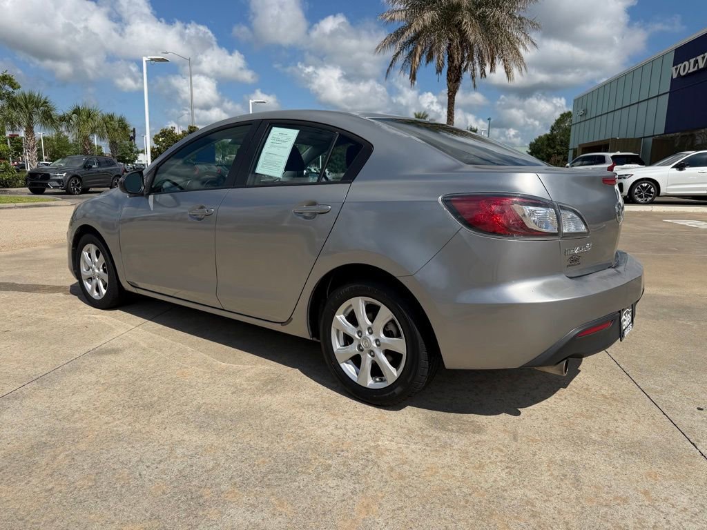 Used 2011 MAZDA MAZDA3 i Touring FWD image 3