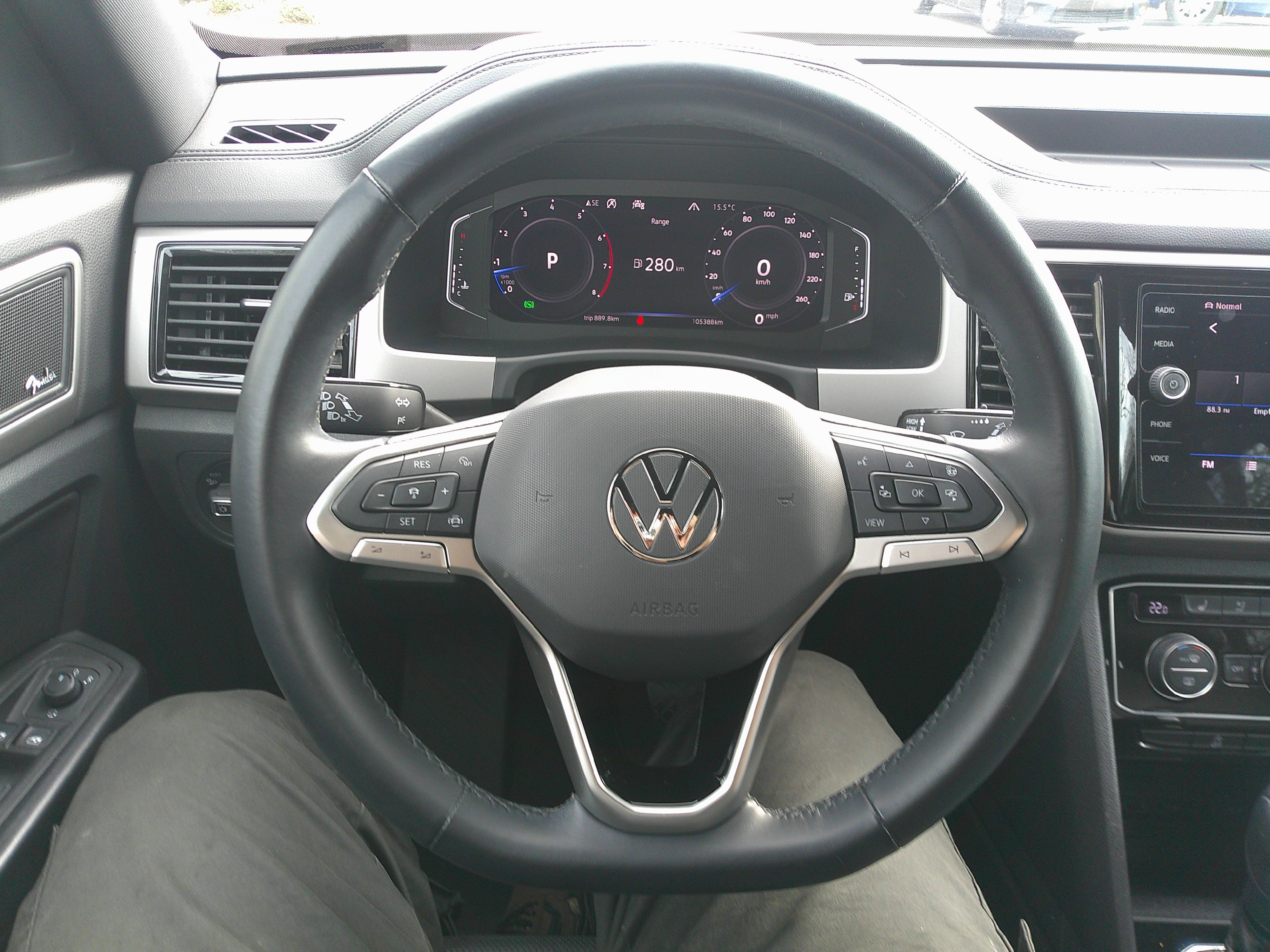 Used 2020 Volkswagen Atlas Cross Sport SEL Premium image 18