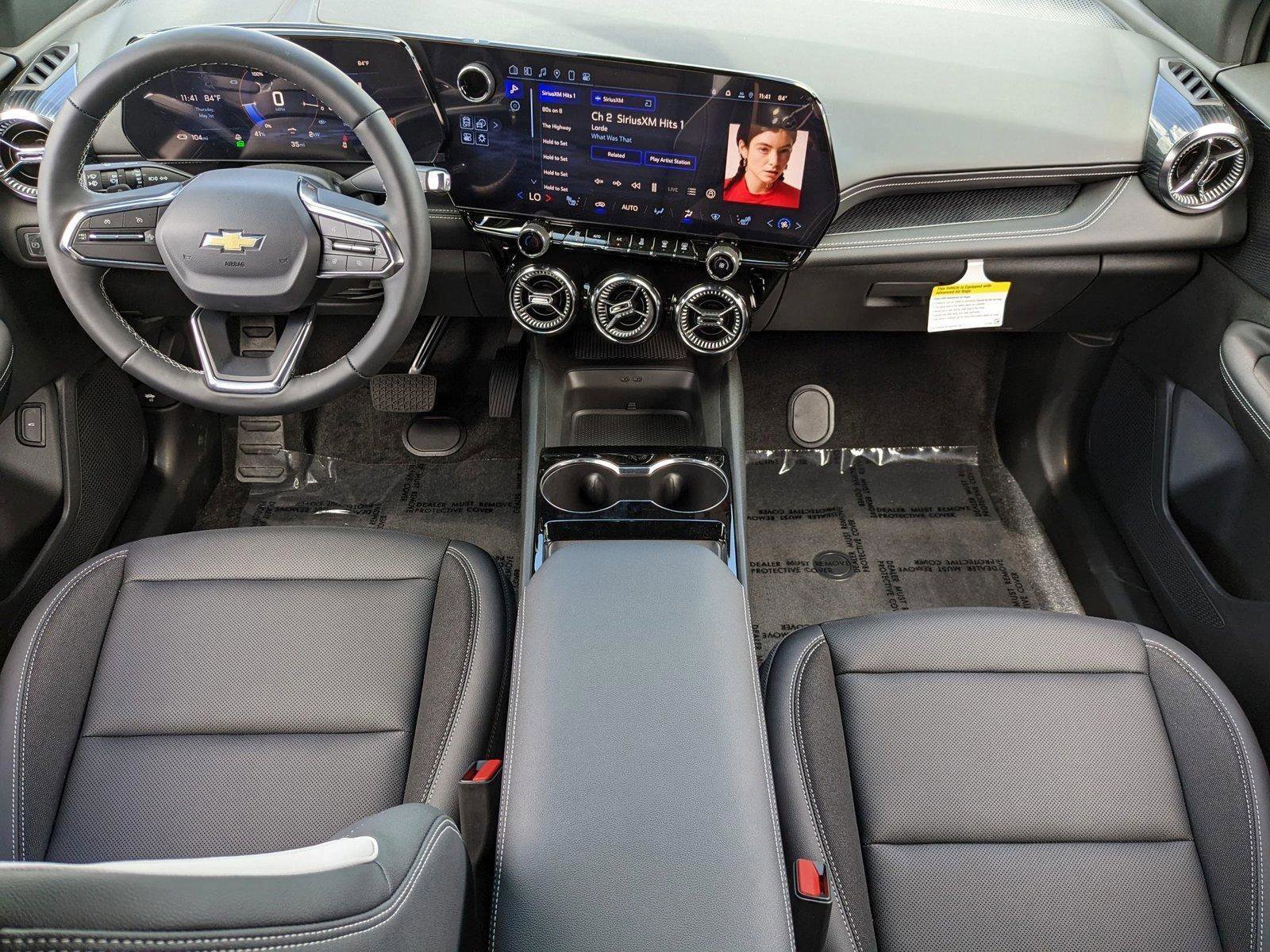 New 2025 Chevrolet Blazer EV LT AWD/4WD image 14