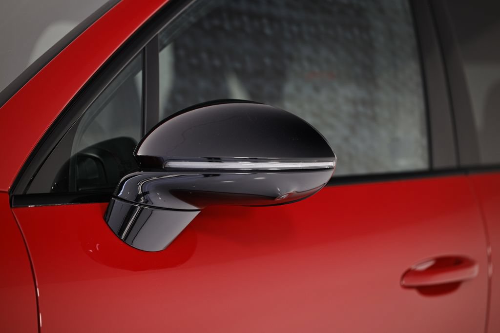 New 2026 Porsche Cayenne GTS AWD/4WD image 12